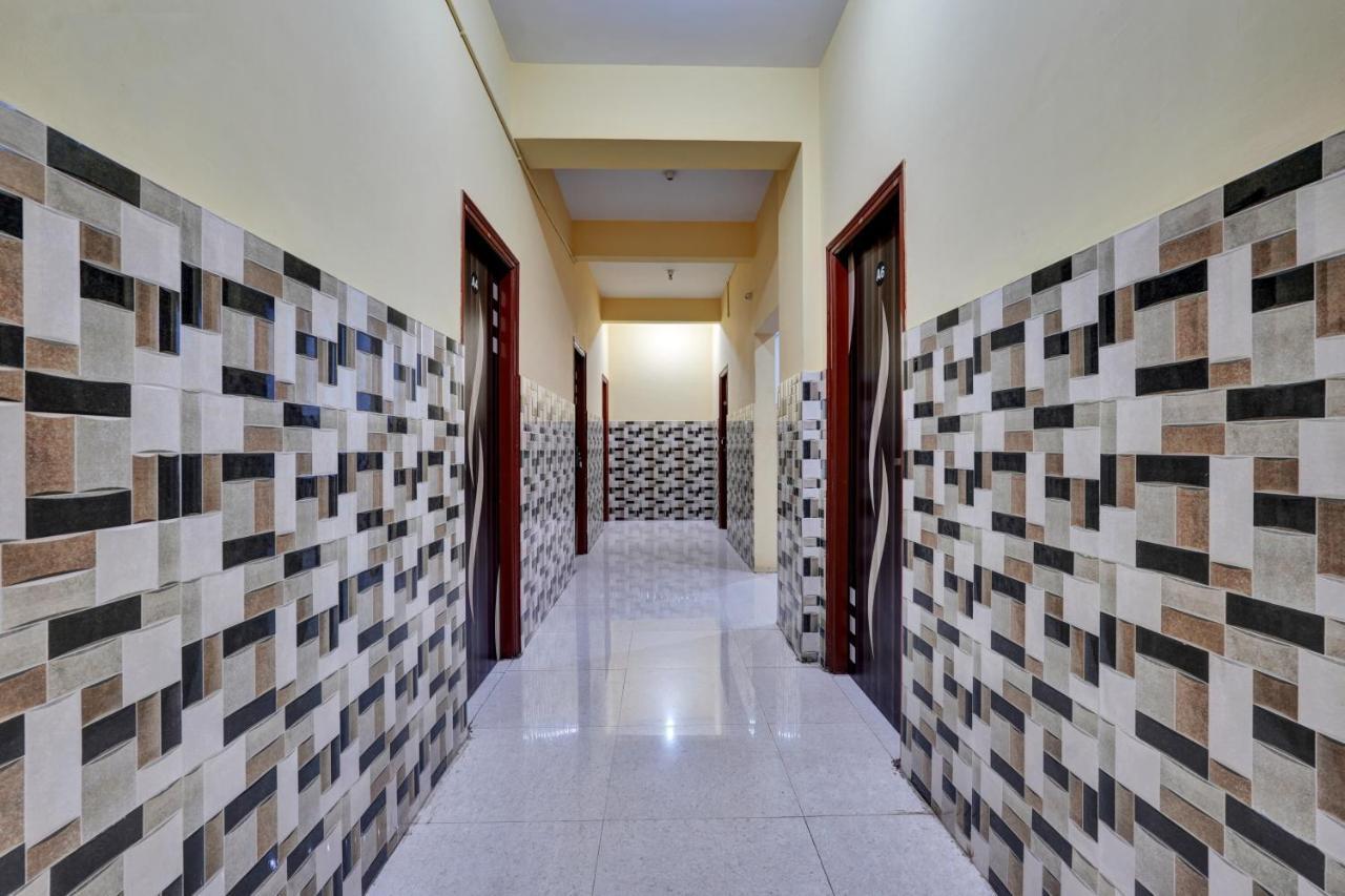 Spot On Anugraha Residency Hotel Kumbalgod Buitenkant foto