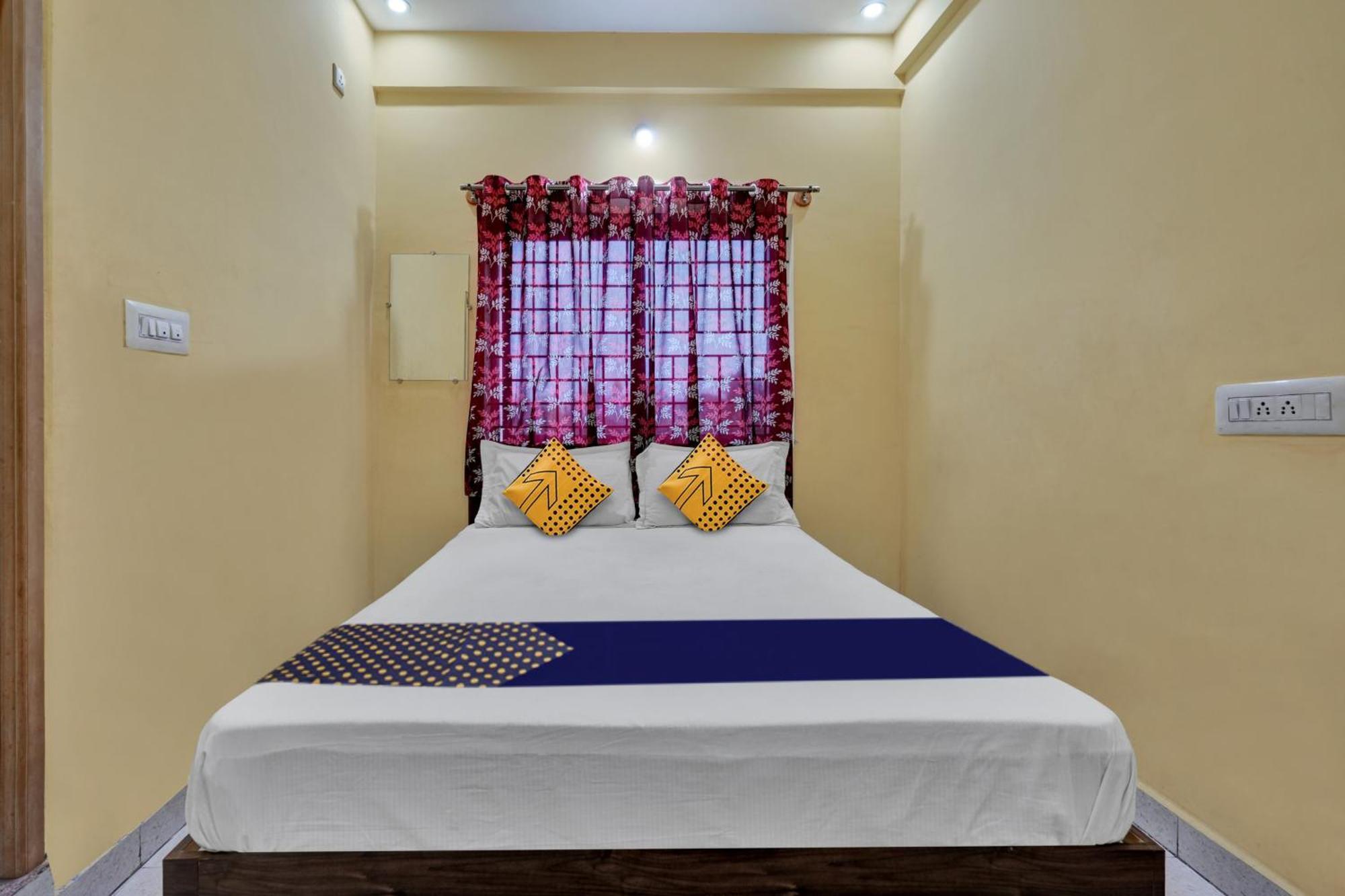 Spot On Anugraha Residency Hotel Kumbalgod Buitenkant foto